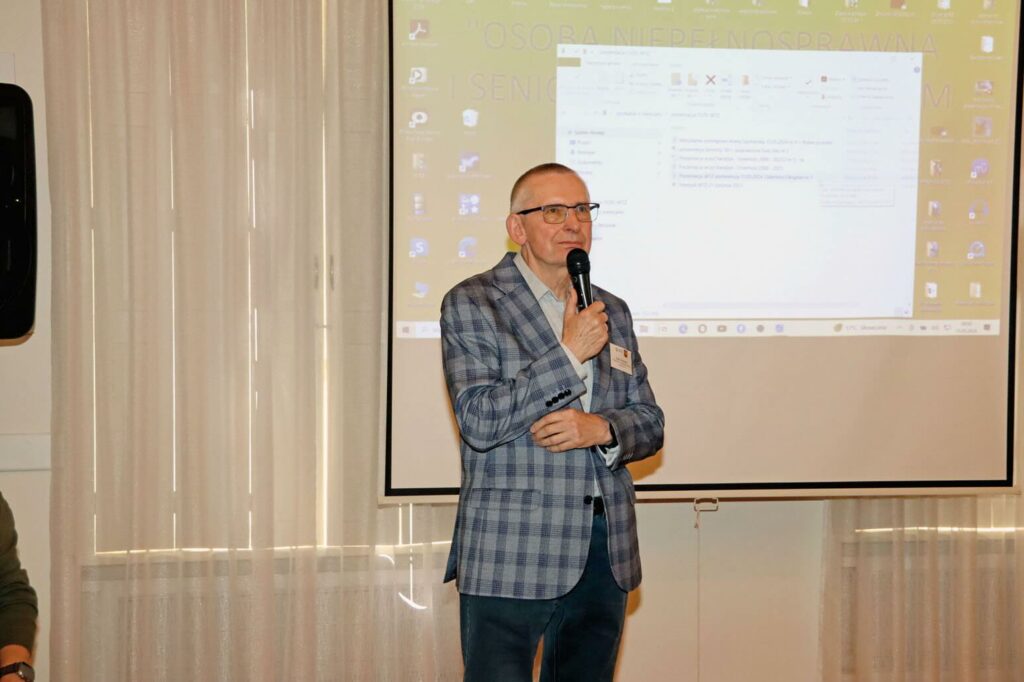 Bogdan Muchowski podczas prezentacji